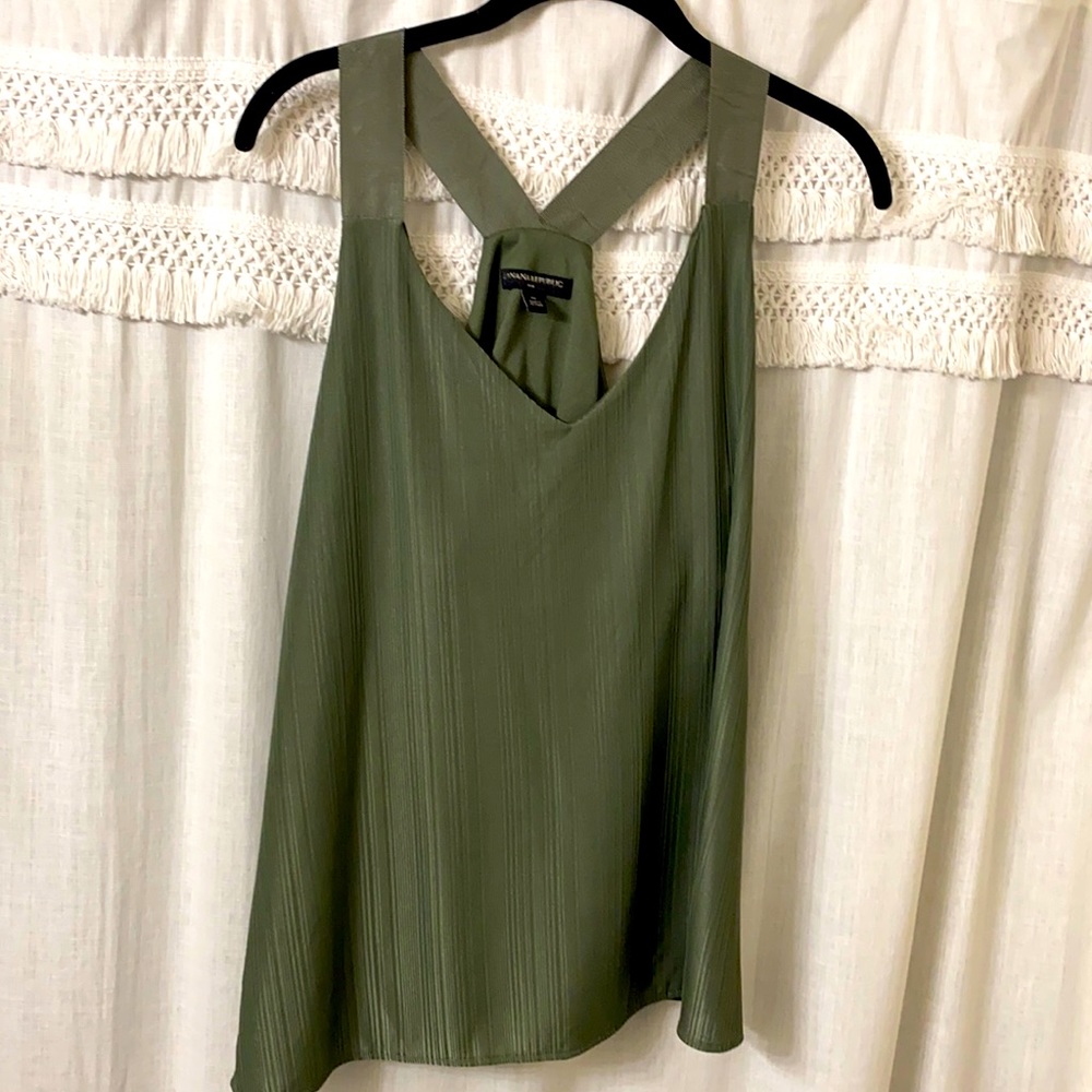 NWOT Banana republic dressy tank top